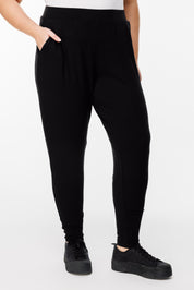Çift Pile Detaylı Esnek Jogger