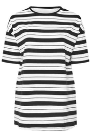 Kısa Kollu Çizgili T-shirt